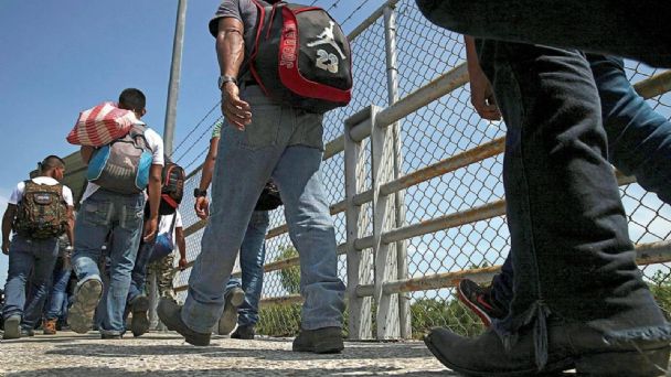  Personas migrantes en Quintana Roo buscando trabajo en la industria turística.