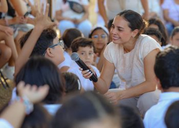 Impulsa Ana Paty Peralta la cultura y memoria histórica de Cancún