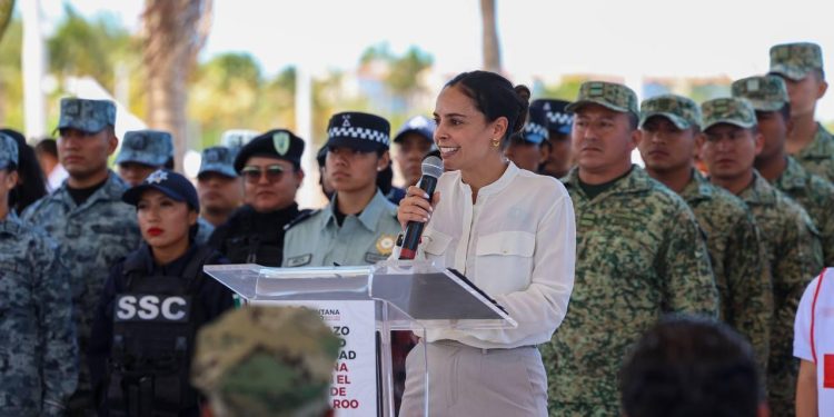 Ana Paty Peralta activa operativo Semana Santa 2025 con más de 7 mil elementos en Quintana Roo