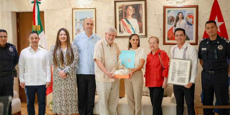 Ana Paty Peralta fortalece lazos internacionales con Cuba desde Cancún