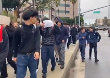 Protesta Estudiantes de Long Beach California