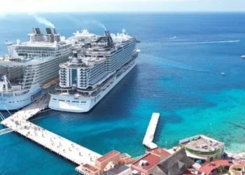 Invertirán 800 mdp en ampliación del muelle de cruceros en Cozumel