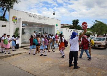 Regreso a clases en Quintana Roo: ¡Miles de alumnos vuelven hoy!