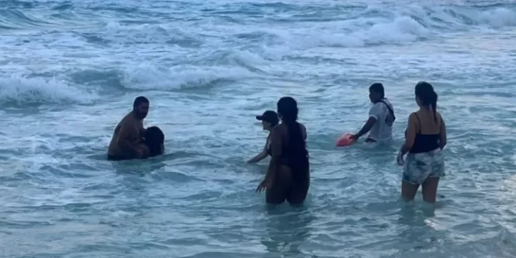 Tragedia en Cancún: Ahogado en Playa Chac Mool