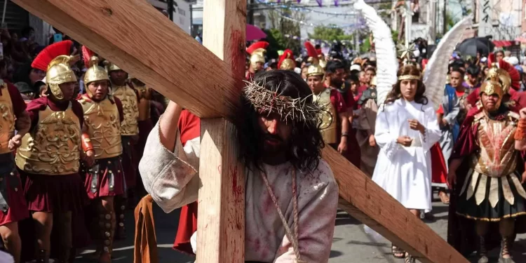 Viacrucis en Iztapalapa arranca su edición 182