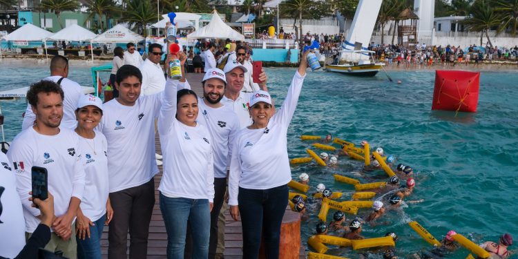 Campeonato Nacional de Aguas Abiertas desde Puerto Morelos 2025