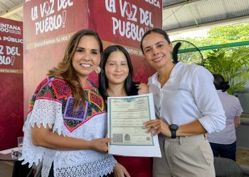 Realizan audiencia “La Voz del Pueblo”, en el domo deportivo de la Supermanzana 103 de Cancún