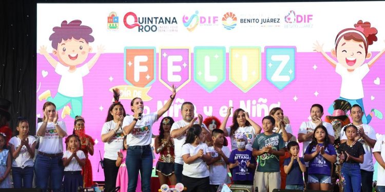 Realizan el “Día de la Niña y del Niño” en la Plaza de Toros de Cancún