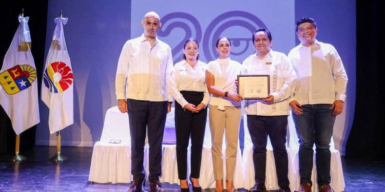 Conmemoran Vigésimo Aniversario del Acuerdo de Creación de la Unidad de Transparencia