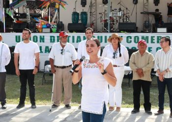 Celebran el Aniversario de la Unión de Tianguis y Comerciantes Ambulantes del Estado de Quintana Roo A.C