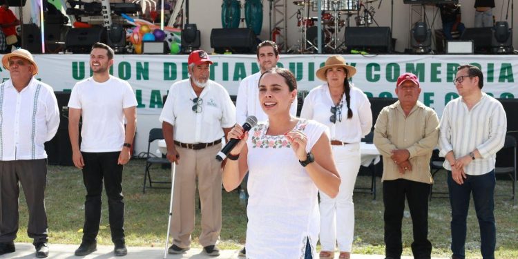 Celebran el Aniversario de la Unión de Tianguis y Comerciantes Ambulantes del Estado de Quintana Roo A.C