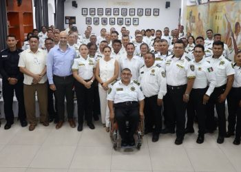Dirección de Tránsito recibe capacitación del “Protocolo de Atención Ciudadana para Trámites y Servicios”