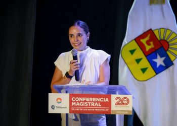 Ana Paty Peralta promueve protección de datos personales en Benito Juárez