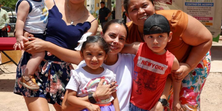Ana Paty Peralta regala sonrisas inolvidables