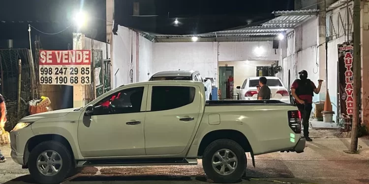 Operativo en la región 221 de Cancún termina con tres detenidos