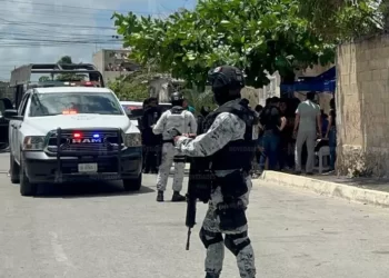 Falsos servidores detenidos en operativo en la región 227 de Cancún