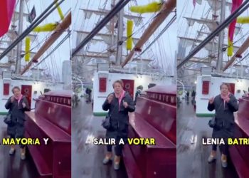Militantes de Morena suben al Buque Escuela Cuauhtémoc para apoyar a Lenia Batres