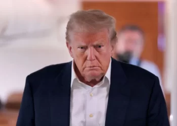“Sheinbaum le tiene tanto miedo a los cárteles que no puede pensar con claridad”: Trump critica a Sheinbaum tras negativa al ingreso de militares de EU a México