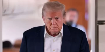 “Sheinbaum le tiene tanto miedo a los cárteles que no puede pensar con claridad”: Trump critica a Sheinbaum tras negativa al ingreso de militares de EU a México