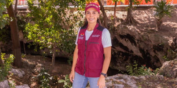 Ana Paty Peralta refuerza estrategia para rescatar los cenotes urbanos de Cancún