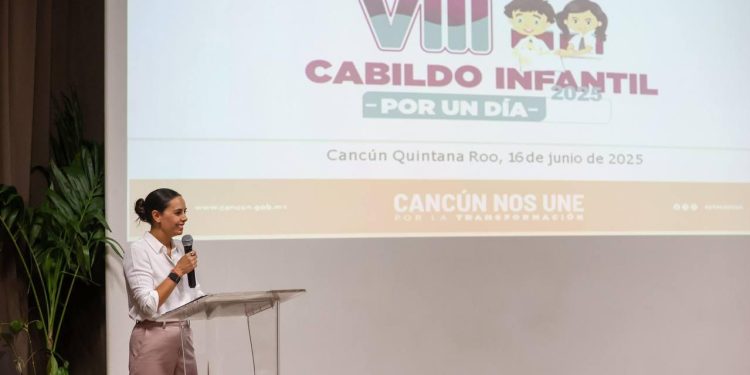 Ana Paty Peralta impulsa la democracia infantil en Cancún