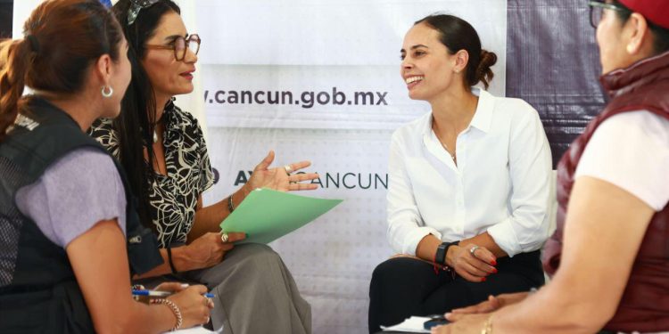 Ana Paty Peralta atiende a más de 26 mil ciudadanos en jornadas sociales