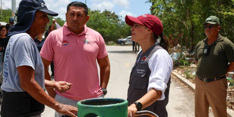 Ana Paty Peralta refuerza combate contra basureros clandestinos en Cancún