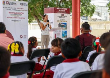 Ana Paty Peralta impulsa la educación en Cancún con nuevos domos