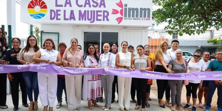 Ana Paty Peralta abre nueva Casa de la Mujer en Av. Kabah