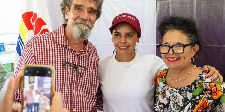 Ana Paty Peralta promueve atención directa con la ciudadanía en “Cancún nos Une”
