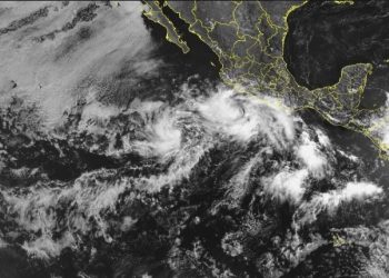 Bárbara se debilita a tormenta tropical tras perder fuerza como huracán categoría 1