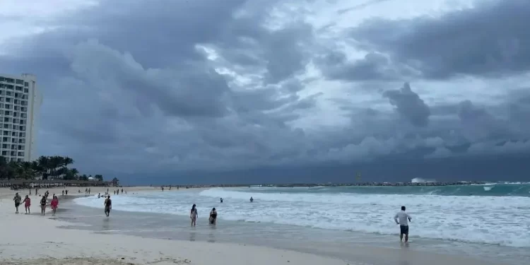 Clima en Cancún este lunes 23 de junio 2025: lluvias severas en la región