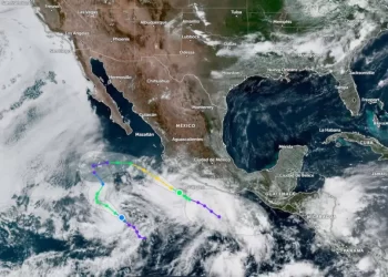 Huracán categoría 1: Bárbara amenaza costas mexicanas con fuertes lluvias