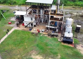 Aseguran refinería clandestina en Veracruz