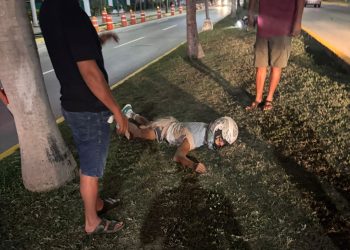 Joven muere en paso peatonal Bonampak sin señal