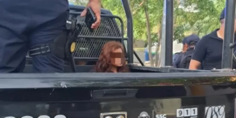 Mujer que mató a policía en Cancún estaría ligada a grupo criminal