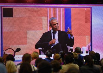Obama alerta sobre la cercanía peligrosa a la autocracia