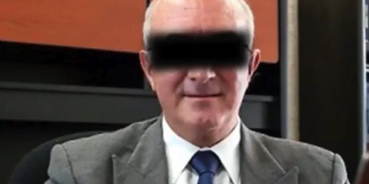 Sacerdote detenido por abuso sexual a menor