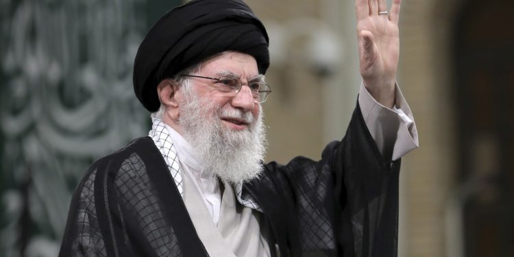 Líder iraní amenaza a EU con represalias