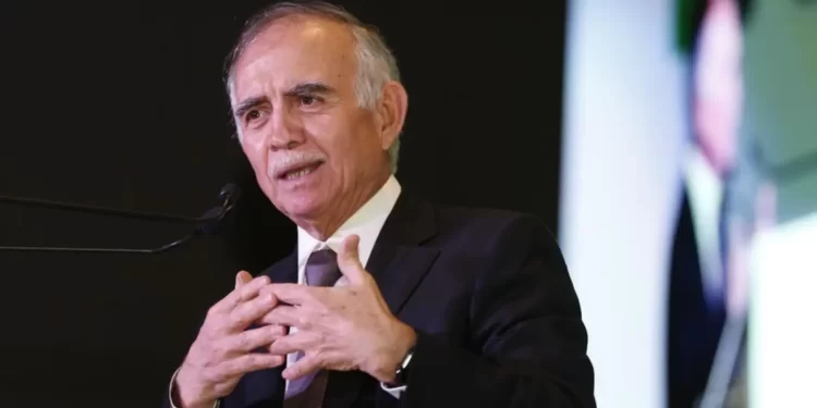 Acusaciones contra Alfonso Romo sacuden a México