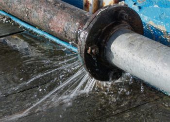 ¿A quién reportar fugas de agua en Cancún?