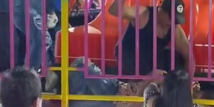 El Martillo cae en feria de Nuevo León