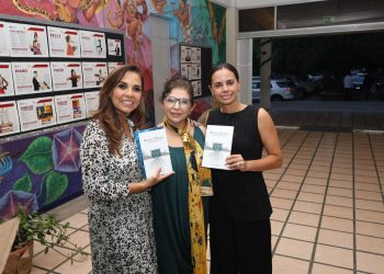 Ana Paty Peralta y Mara Lezama lideran presentación de antología poética