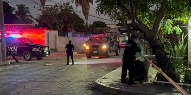 Intentan ejecutar a hombre en SM 75 Cancún