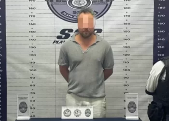 Detienen a turista de EU tras escándalo violento en hotel en la Riviera Maya