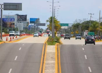 Gobierno de Cancún planea enterrar cables en bulevar Colosio