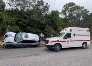 Impactante choque en el bulevar Colosio Playa del Carmen