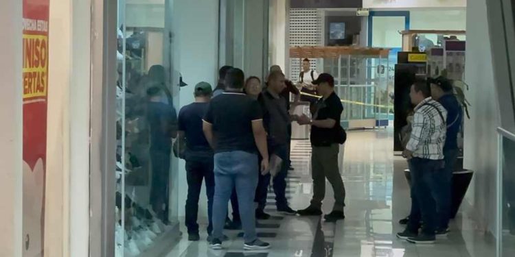 Robo en La Gran Plaza Cancún: disparos y huida de película
