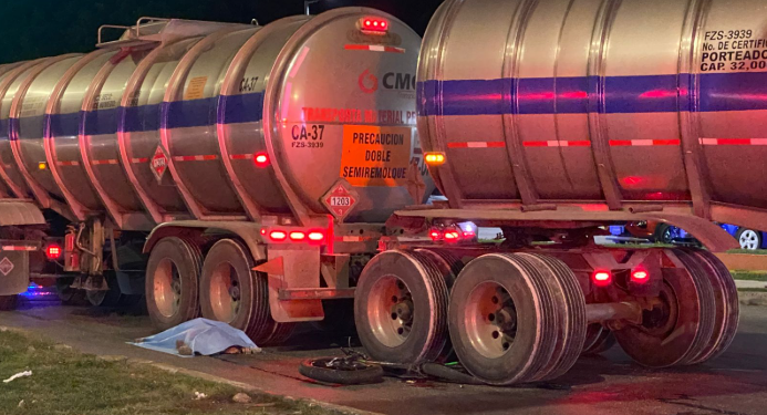 Joven ciclista muere en Playa del Carmen tras brutal impacto