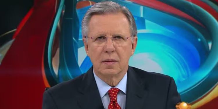 Joaquín López Dóriga es hospitalizado por neumonía